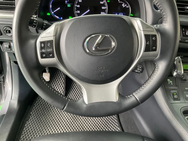 2013 LEXUS CT200H 1.8L 12.6萬公里 已更換原廠大電池 NT$290,000 PT0974  第7張相片