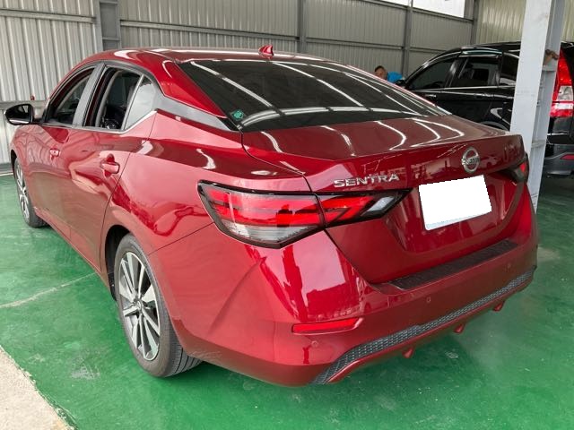 2022 NISSAN SENTRA 1.6L 尊爵智駕版 1.6萬公里 NT$400,000 PT0974  第10張相片