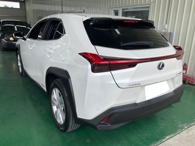 2021 Lexus ux250h 2.0l 4.9萬公里 油電 NT$780,000 PT0974  第9張相片