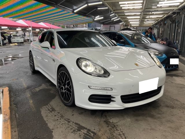 2015 PORSCHE PANAMERA4 3.6L 9.7萬公里 NT$850,000 PT0974  第1張相片