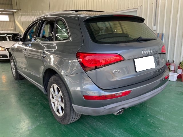 2014 AUDI Q5 2.0L quattro 15.2萬公里 柴油 天窗 NT$240,000 LINE:PT0974  第4張相片