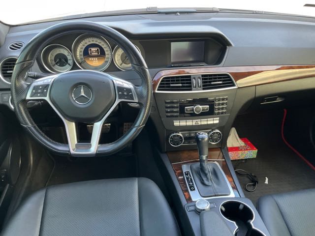 2012 BENZ C250 1.8L 13.1萬公里 NT$180,000 有第三方認證，無待修、無泡水、無事故、三大保固  LINE:PT0974  #汽車#中古車#新車#原廠#代理商#貿易商#新古車#買車#賣車#五股#新北市#台北市  第3張相片