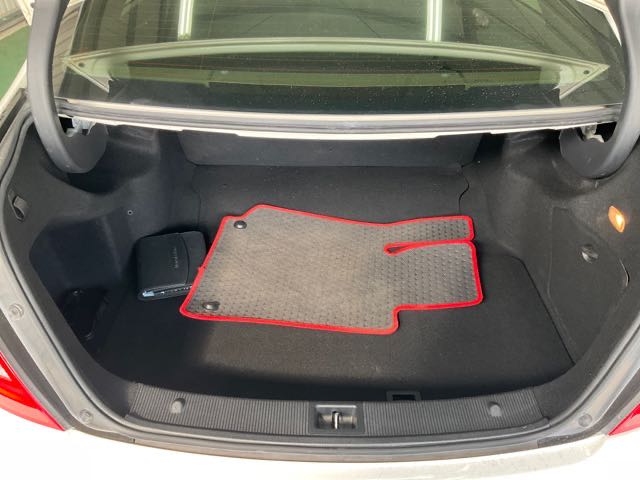 2012 BENZ C250 1.8L 13.1萬公里 NT$180,000 有第三方認證，無待修、無泡水、無事故、三大保固  LINE:PT0974  #汽車#中古車#新車#原廠#代理商#貿易商#新古車#買車#賣車#五股#新北市#台北市  第7張相片
