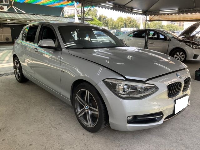 2012 BMW 118I 1.6L 15.9萬公里 NT$180,000 有第三方認證，無待修、無泡水、無事故、三大保固  LINE:PT0974  #汽車#中古車#新車#原廠#代理商#貿易商#新古車#買車#賣車#五股#新北市#台北市  第1張相片