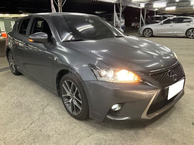 2015 LEXUS CT200H 1.8L 2.9萬公里 F-SPORT 電池健康 NT$450,000 有第三方認證，無待修、無泡水、無事故、三大保固  LINE:PT0974  #汽車#中古車#新車#原廠#代理商#貿易商#新古車#買車  第1張相片