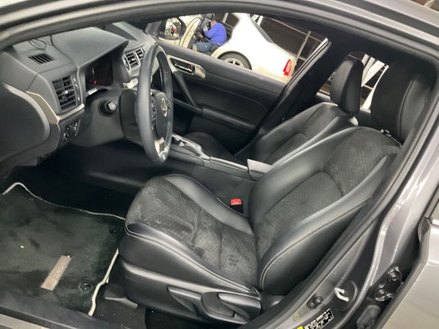 2015 LEXUS CT200H 1.8L 2.9萬公里 F-SPORT 電池健康 NT$450,000 有第三方認證，無待修、無泡水、無事故、三大保固  LINE:PT0974  #汽車#中古車#新車#原廠#代理商#貿易商#新古車#買車  第3張相片