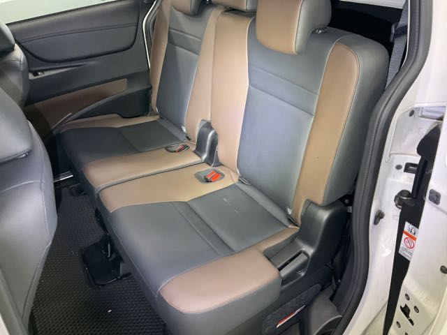 2022 TOYOTA SIENTA 1.8L 1.3萬公里 豪華+版本 有電滑門 NT$370,000 有第三方認證，無待修、無泡水、無事故、三大保固  LINE:PT0974  #汽車#中古車#新車#原廠#代理商#貿易商#新古車#買車  第4張相片