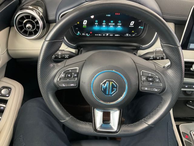2022 MG HS PHEV 油電 1.5L 3.4萬公里 NT$630,000 有第三方認證，無待修、無泡水、無事故、三大保固  LINE:PT0974  #汽車#中古車#新車#原廠#代理商#貿易商#新古車#買車#賣車#五股#新北市  第6張相片
