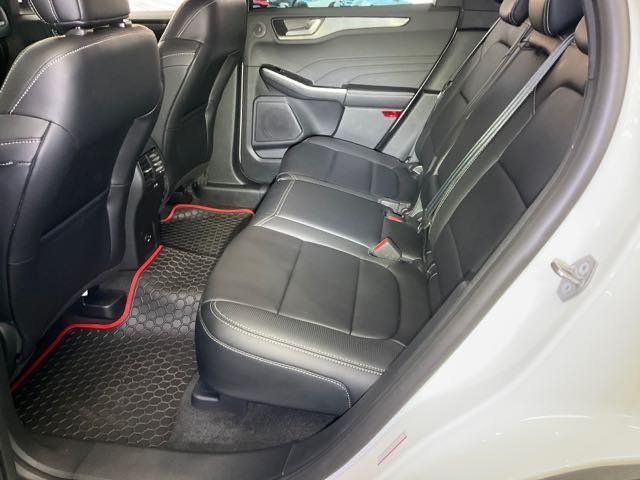 2021 FORD KUGA 1.5L 3.7萬公里 時尚型 NT$500,000 有第三方認證，無待修、無泡水、無事故、三大保固  LINE:PT0974  #汽車#中古車#新車#原廠#代理商#貿易商#新古車#買車#賣車#五股#新北市  第6張相片