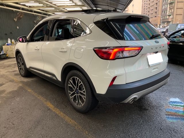 2021 FORD KUGA 1.5L 3.7萬公里 時尚型 NT$500,000 有第三方認證，無待修、無泡水、無事故、三大保固  LINE:PT0974  #汽車#中古車#新車#原廠#代理商#貿易商#新古車#買車#賣車#五股#新北市  第9張相片