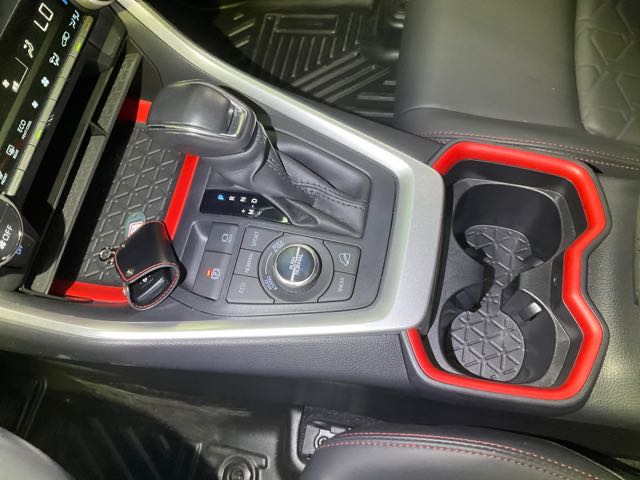 2021 Toyota rav4 2.0l 躍野冒險版4wd 5.8萬公里 NT$720,000 有第三方認證，無待修、無泡水、無事故、三大保固  LINE:PT0974  #汽車#中古車#新車#原廠#代理商#貿易商#新古車#買車#賣車  第9張相片