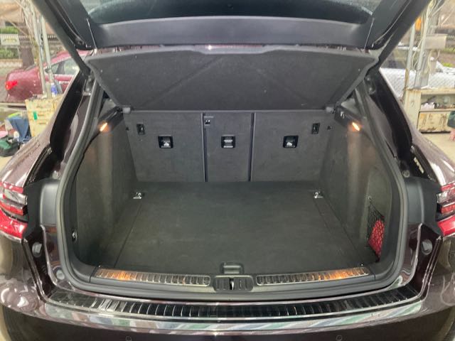 2014 PORSCHE MACAN 2.0L 7.5萬公里 總代理 無天窗 NT$750,000  第8張相片