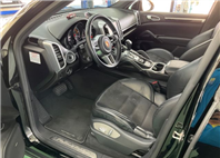 2016 Porsche cayenne 3.0l 柴油 10.7萬公里 總代理 NT$970,000  有第三方認證，無待修、無泡水、無事故、三大保固  LINE:PT0974  #汽車#中古車#新車#原廠#代理商#貿易商#新古車#買車  第3張縮圖
