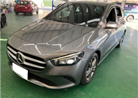 2019 BENZ B180 深灰 1.3L 4萬公里 NT$750,000 有第三方認證，無待修、無泡水、無事故、三大保固  LINE:PT0974  #汽車#中古車#新車#原廠#代理商#貿易商#新古車#買車#賣車#五股#新北市#台北市  第1張縮圖