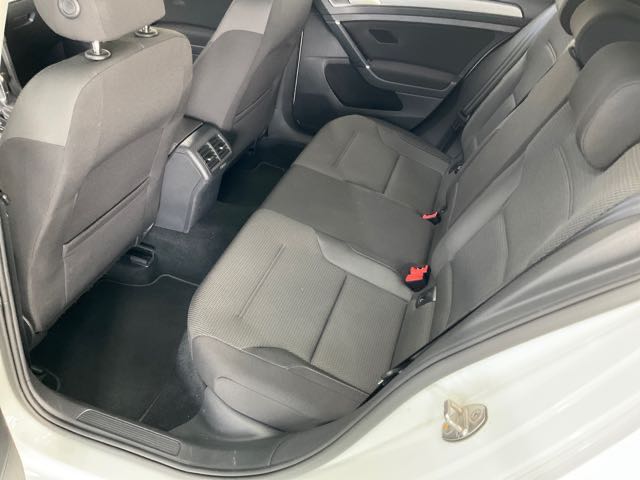 2019 福斯 GOLF 280TSI 1.4L 6.3萬公里 NT$400,000 有第三方認證，無待修、無泡水、無事故、三大保固  LINE:PT0974  #汽車#中古車#新車#原廠#代理商#貿易商#新古車#買車#賣車#五股#新北市  第4張相片