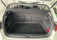2019 福斯 GOLF 280TSI 1.4L 6.3萬公里 NT$400,000 有第三方認證，無待修、無泡水、無事故、三大保固  LINE:PT0974  #汽車#中古車#新車#原廠#代理商#貿易商#新古車#買車#賣車#五股#新北市  第5張縮圖