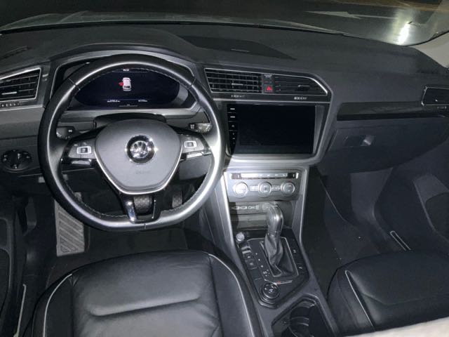 2017 福斯 tiguan 2.0l 4.1萬公里 4wd acc NT$490,000 有第三方認證，無待修、無泡水、無事故、三大保固  LINE:PT0974  #汽車#中古車#新車#原廠#代理商#貿易商#新古車#買車#賣車#五股  第2張相片