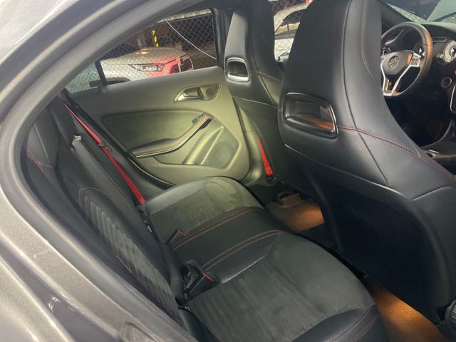 2013 BENZ A250 2.0L 8.6萬公里 天窗 NT$400,000 有第三方認證，無待修、無泡水、無事故、三大保固  LINE:PT0974  #汽車#中古車#新車#原廠#代理商#貿易商#新古車#買車#賣車#五股#新北市#台北  第7張相片