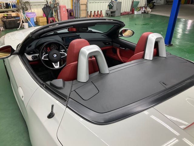 2012 BMW Z4 28I 2.0L 13.7萬公里 NT$550,000 有第三方認證，無待修、無泡水、無事故、三大保固  LINE:PT0974  #汽車#中古車#新車#原廠#代理商#貿易商#新古車#買車#賣車#五股#新北市#台北市  第2張相片