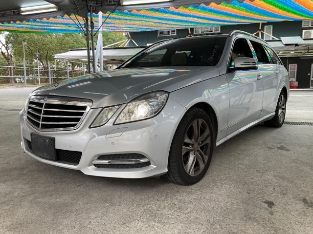 2012 BENZ E220 柴油 2.2L 旅行式5門 12.9萬公里 NT$320,000 有第三方認證，無待修、無泡水、無事故、三大保固  LINE:PT0974  #汽車#中古車#新車#原廠#代理商#貿易商#新古車#買車#賣車#五股  第1張相片