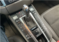 2016 PORSCHE MACAN 2.0L 11.1萬公里 總代理 NT$900,000  有第三方認證，無待修、無泡水、無事故、三大保固  LINE:PT0974  #汽車#中古車#新車#原廠#代理商#貿易商#新古車#買車#賣車#五股  第7張縮圖