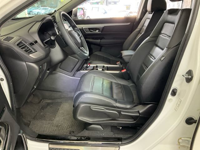 2018 HONDA CR-V 1.5L VTI-S 4萬公里 NT$530,000 有第三方認證，無待修、無泡水、無事故、三大保固  LINE:PT0974  #汽車#中古車#新車#原廠#代理商#貿易商#新古車#買車#賣車#五股#新北市  第3張相片