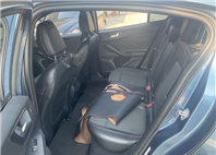 2019 FORD FOCUS 5門 藍 ST-LINE 1.5L 12.9萬公里 NT$350,000 有第三方認證，無待修、無泡水、無事故、三大保固  LINE:PT0974  #汽車#中古車#新車#原廠#代理商#貿易商#新古車#買車  第3張縮圖