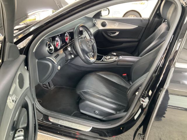 2017 BENZ E200 2.0L 15.5萬公里 NT$750,000 有第三方認證，無待修、無泡水、無事故、三大保固  LINE:PT0974  #汽車#中古車#新車#原廠#代理商#貿易商#新古車#買車#賣車#五股#新北市#台北市#  第4張相片