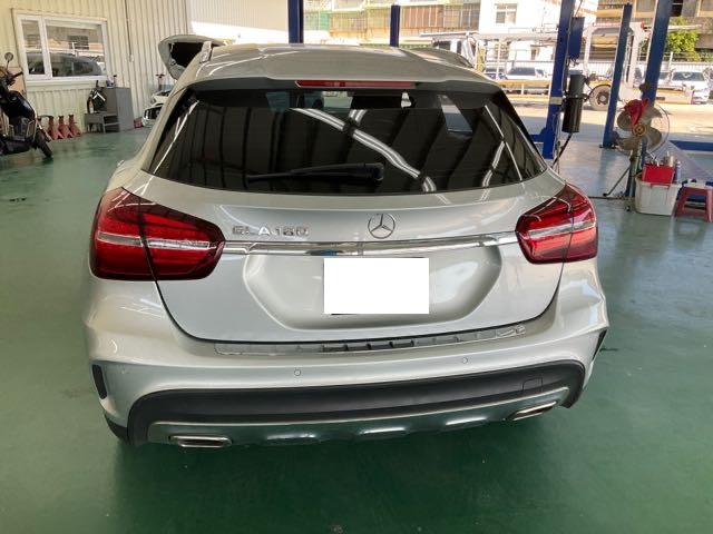 2019 BENZ GLA180 1.6L 4.4萬公里 NT$570,000 有第三方認證，無待修、無泡水、無事故、三大保固  LINE:PT0974  #汽車#中古車#新車#原廠#代理商#貿易商#新古車#買車#賣車#五股#新北市#台北市  第8張相片