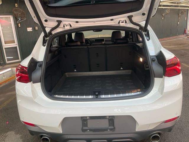2018 BMW X2 SDRIVE20I 2.0L 8.9萬公里 NT$700,000 有第三方認證，無待修、無泡水、無事故、三大保固  LINE:PT0974  #汽車#中古車#新車#原廠#代理商#貿易商#新古車#買車#賣車#五股#新北  第5張相片