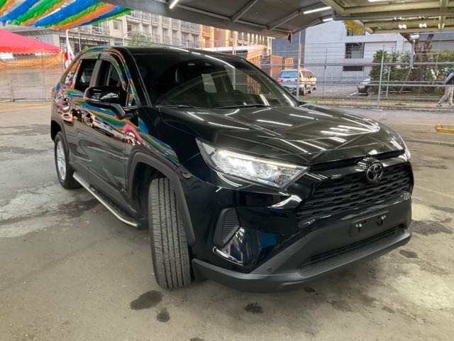 2019 Toyota rav4 豪華版 2.0l 11.9萬公里 有acc NT$440,000 有第三方認證，無待修、無泡水、無事故、三大保固  LINE:PT0974  #汽車#中古車#新車#原廠#代理商#貿易商#新古車#買車#賣車  第1張相片