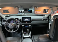 2019 Toyota rav4 豪華版 2.0l 11.9萬公里 有acc NT$440,000 有第三方認證，無待修、無泡水、無事故、三大保固  LINE:PT0974  #汽車#中古車#新車#原廠#代理商#貿易商#新古車#買車#賣車  第4張縮圖