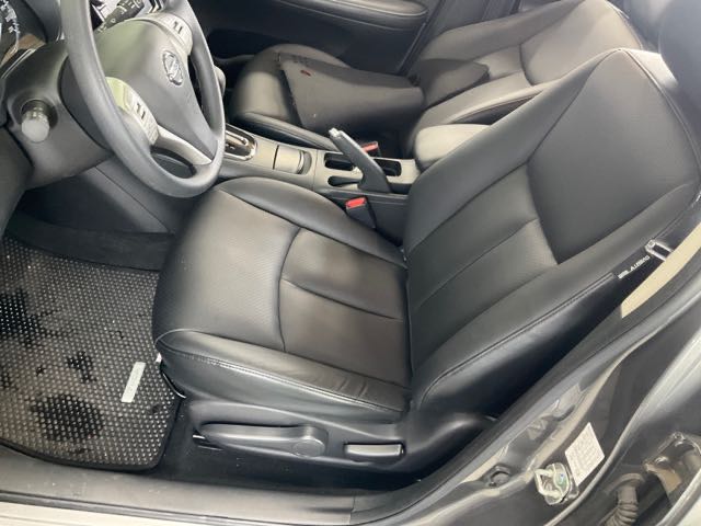 2020 Nissan tiida 5門 智能360版本 1.6l 1.9萬公里 NT$250,000 有第三方認證，無待修、無泡水、無事故、三大保固  LINE:PT0974  #汽車#中古車#新車#原廠#代理商#貿易商#新古車#買車  第3張相片