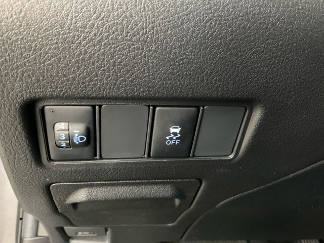 2018 TOYOTA VIOS 經典款 1.5L 5萬公里 NT$180,000 有第三方認證，無待修、無泡水、無事故、三大保固  LINE:PT0974  #汽車#中古車#新車#原廠#代理商#貿易商#新古車#買車#賣車#五股#新北市  第7張相片