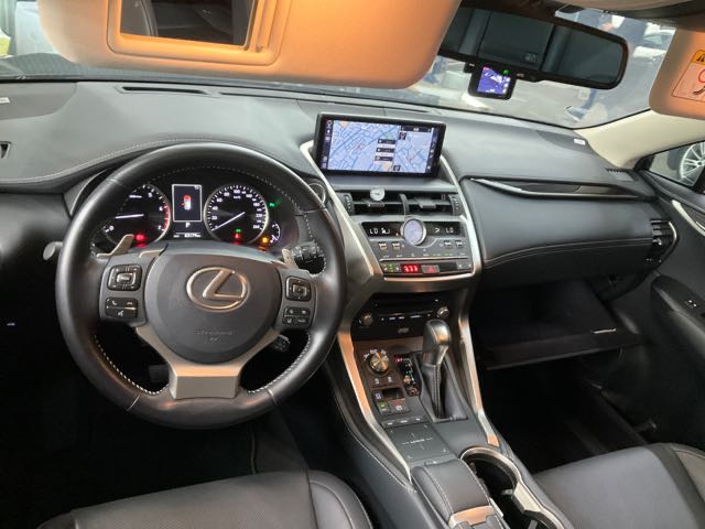 2020 LEXUS NX300 2.0L 8.3萬公里 旗艦版 NT$1,070,000 有第三方認證，無待修、無泡水、無事故、三大保固  LINE:PT0974  #汽車#中古車#新車#原廠#代理商#貿易商#新古車#買車#賣車#五股  第2張相片