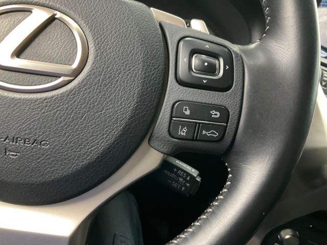 2020 LEXUS NX300 2.0L 8.3萬公里 旗艦版 NT$1,070,000 有第三方認證，無待修、無泡水、無事故、三大保固  LINE:PT0974  #汽車#中古車#新車#原廠#代理商#貿易商#新古車#買車#賣車#五股  第6張相片