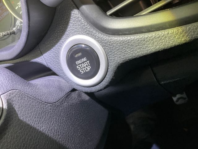 2020 Kia picanto gt-line 1.3l 3.5萬公里 NT$230,000 有第三方認證，無待修、無泡水、無事故、三大保固  LINE:PT0974  #汽車#中古車#新車#原廠#代理商#貿易商#新古車#買車#賣車#五股  第6張相片