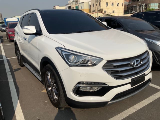 2019 HYUNDAI SANTA FE 柴油 2.2L 領袖款7人座 3.6萬公里 4WD NT$54萬 有第三方認證，無待修、無泡水、無事故、三大保固  LINE:PT0974  #汽車#中古車#新車#原廠#代理商#貿易商#新古車  第1張相片