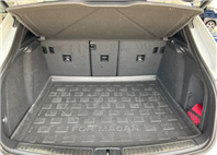 2018 PORSCHE MACAN 2.0L 7.7萬公里 總代理 沒天窗 NT$1,230,000 有第三方認證，無待修、無泡水、無事故、三大保固  LINE:PT0974  #汽車#中古車#新車#原廠#代理商#貿易商#新古車#買車  第8張縮圖