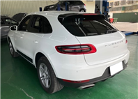 2018 PORSCHE MACAN 2.0L 7.7萬公里 總代理 沒天窗 NT$1,230,000 有第三方認證，無待修、無泡水、無事故、三大保固  LINE:PT0974  #汽車#中古車#新車#原廠#代理商#貿易商#新古車#買車  第9張縮圖