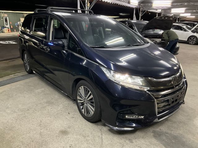 2019 HONDA ODYSSEY 2.4L APEX 七人座 11.3萬公里 NT$790,000 有第三方認證，無待修、無泡水、無事故、三大保固  LINE:PT0974  #汽車#中古車#新車#原廠#代理商#貿易商#新古車#買車  第1張相片
