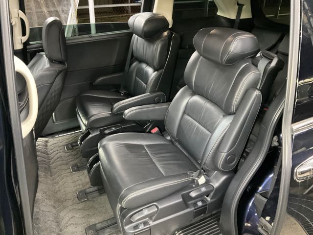 2019 HONDA ODYSSEY 2.4L APEX 七人座 11.3萬公里 NT$790,000 有第三方認證，無待修、無泡水、無事故、三大保固  LINE:PT0974  #汽車#中古車#新車#原廠#代理商#貿易商#新古車#買車  第3張相片