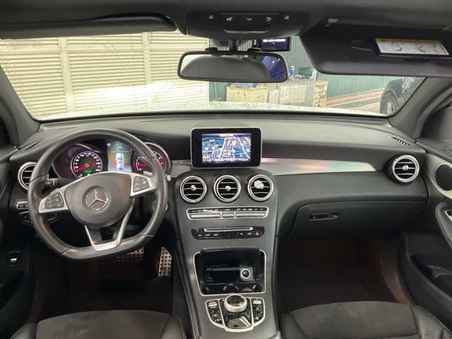 2017 Mercedes-Benz glc250 coupe 2.0l 11.6萬公里 NT$1,090,000 有第三方認證，無待修、無泡水、無事故、三大保固  LINE:PT0974  #汽車#中古車#新車#原廠#代理商#貿易商  第2張相片