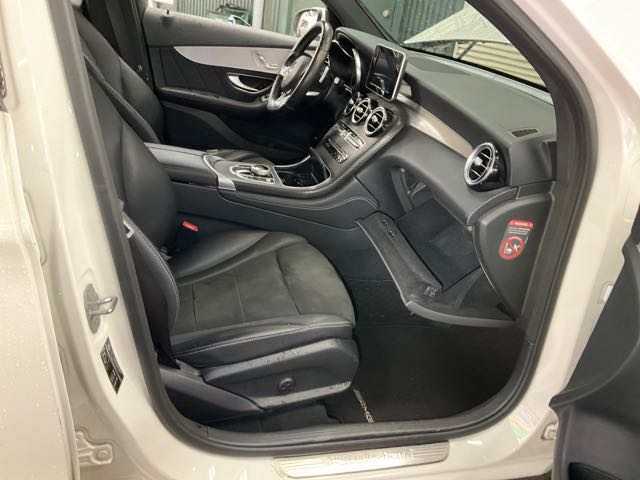 2017 Mercedes-Benz glc250 coupe 2.0l 11.6萬公里 NT$1,090,000 有第三方認證，無待修、無泡水、無事故、三大保固  LINE:PT0974  #汽車#中古車#新車#原廠#代理商#貿易商  第7張相片