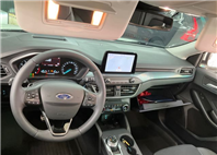 2022 FORD FOCUS 5門 5.8萬公里 1.5L LOMMEL X NT$450,000 有第三方認證，無待修、無泡水、無事故、三大保固  LINE:PT0974  #汽車#中古車#新車#原廠#代理商#貿易商#新古車#買車#賣車  第2張縮圖