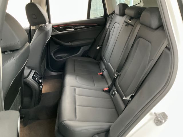 2019 BMW x3 sdrive20i 2.0l 11.1萬公里 車況無問題 NT$850,000 有第三方認證，無待修、無泡水、無事故、三大保固  LINE:PT0974  #汽車#中古車#新車#原廠#代理商#貿易商#新古車#買車  第4張相片