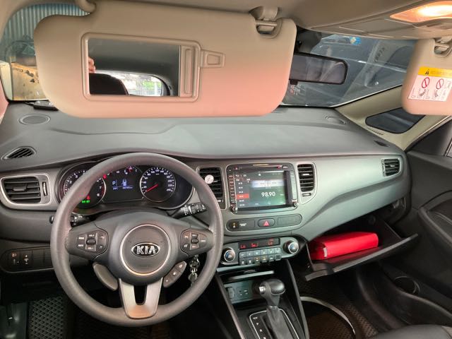 2019 KIA CARENS 科技版 4萬公里 NT$200,000 有第三方認證，無待修、無泡水、無事故、三大保固  LINE:PT0974  #汽車#中古車#新車#原廠#代理商#貿易商#新古車#買車#賣車#五股#新北市#台北市#桃園市  第2張相片