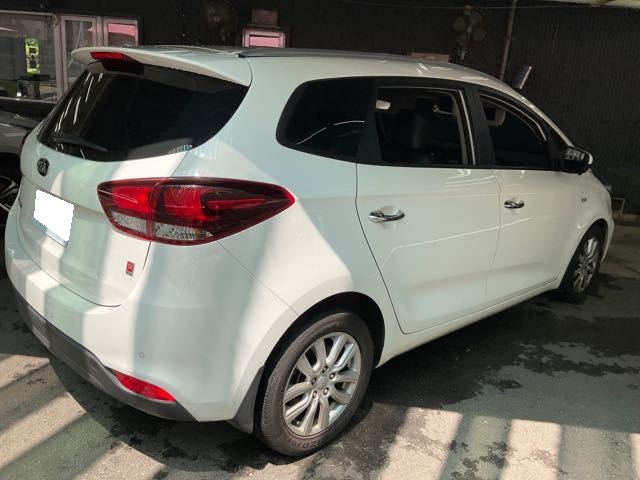 2019 KIA CARENS 科技版 4萬公里 NT$200,000 有第三方認證，無待修、無泡水、無事故、三大保固  LINE:PT0974  #汽車#中古車#新車#原廠#代理商#貿易商#新古車#買車#賣車#五股#新北市#台北市#桃園市  第9張相片