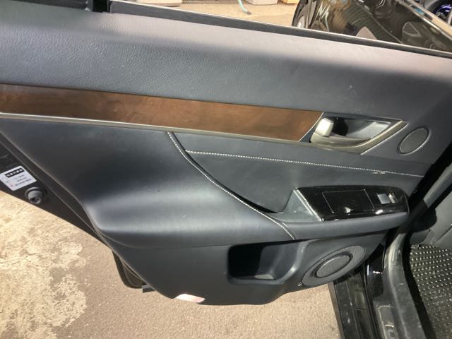 2012 LEXUS GS450H 豪華版 3.5L 13.7萬公里 NT$220,000 有第三方認證，無待修、無泡水、無事故、三大保固  LINE:PT0974  #汽車#中古車#新車#原廠#代理商#貿易商#新古車#買車#賣車#五股  第11張相片