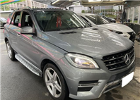 2014 Benz ml400 汽油 3.0l 12.1萬公里 天窗 後視鏡盲點 NT$340,000 有第三方認證，無待修、無泡水、無事故、三大保固  LINE:PT0974  #汽車#中古車#新車#原廠#代理商#貿易商#新古車#買車  第1張縮圖